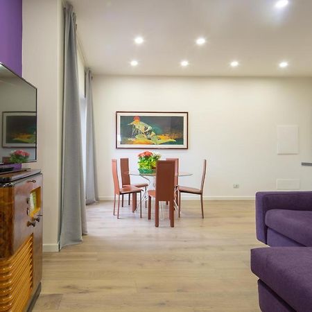 Stunning & Luxurious 1Br Apt 1 Min Walk By Duomo 피렌체 외부 사진